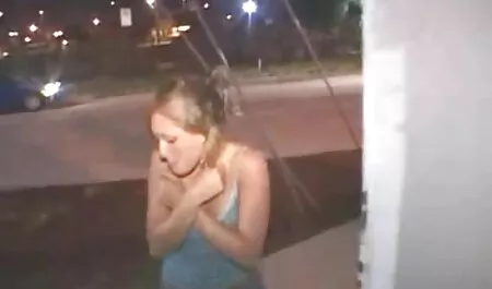 Xoa bóp phim sec gai nung lon ngực lớn châu Á và đập nó trên giường