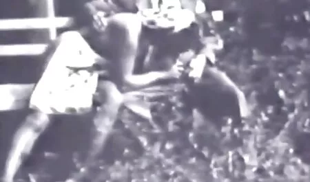 Điên làm tình với một cô clip sec gai xinh gái nóng.