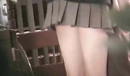Điên phim sec gai dep mông, Clara.