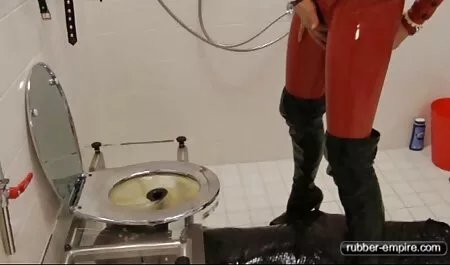 Ngọt ngào làm đẹp lỗ trên phim sec xinh ghế dài.