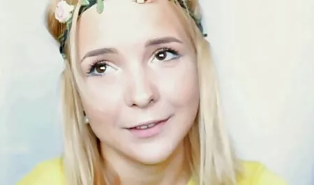 Cô bé phim sec gai sinh webcam.