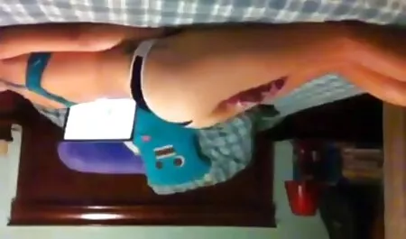 Âm hộ trẻ sec gai xinh hai người bạn.