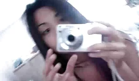 Mẹ phim sec gai to với khăn trên đầu cho người đàn ông sau khi tắm