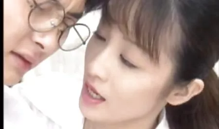 Xinh đẹp, tóc vàng, phimsec gaixinh trong dầu.