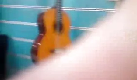Tuổi vặn người đi bộ trong âm đạo trong buồng clip sec gai xinh lái và hood